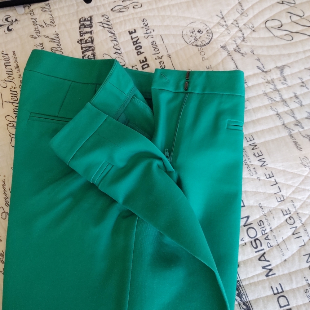 Chico's kelly green cropped pant
